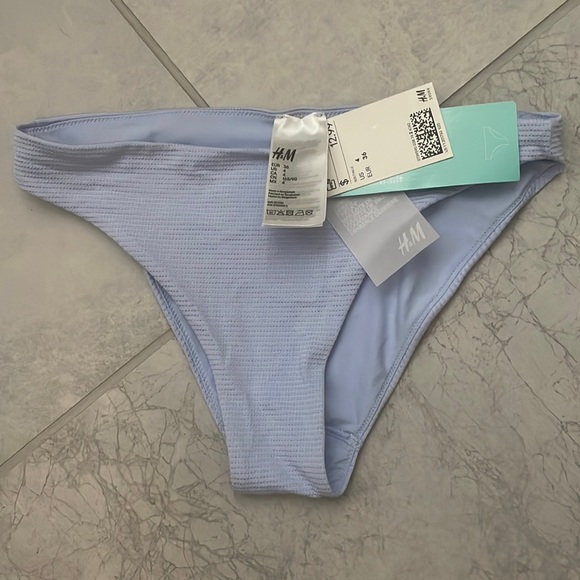 H&M swim bottom NWT US4 - Picture 1 of 1